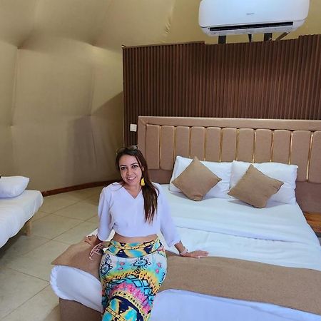 Wadi Rum Eagle Luxury Camp Exterior photo