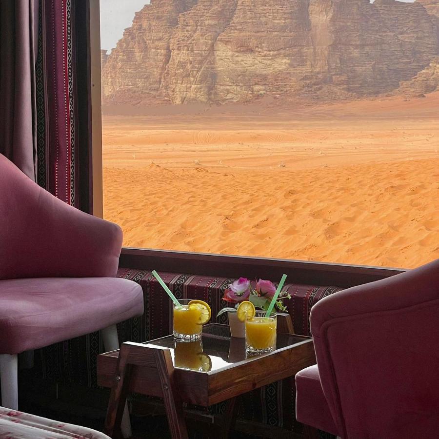 Wadi Rum Eagle Luxury Camp Hotel Exterior photo