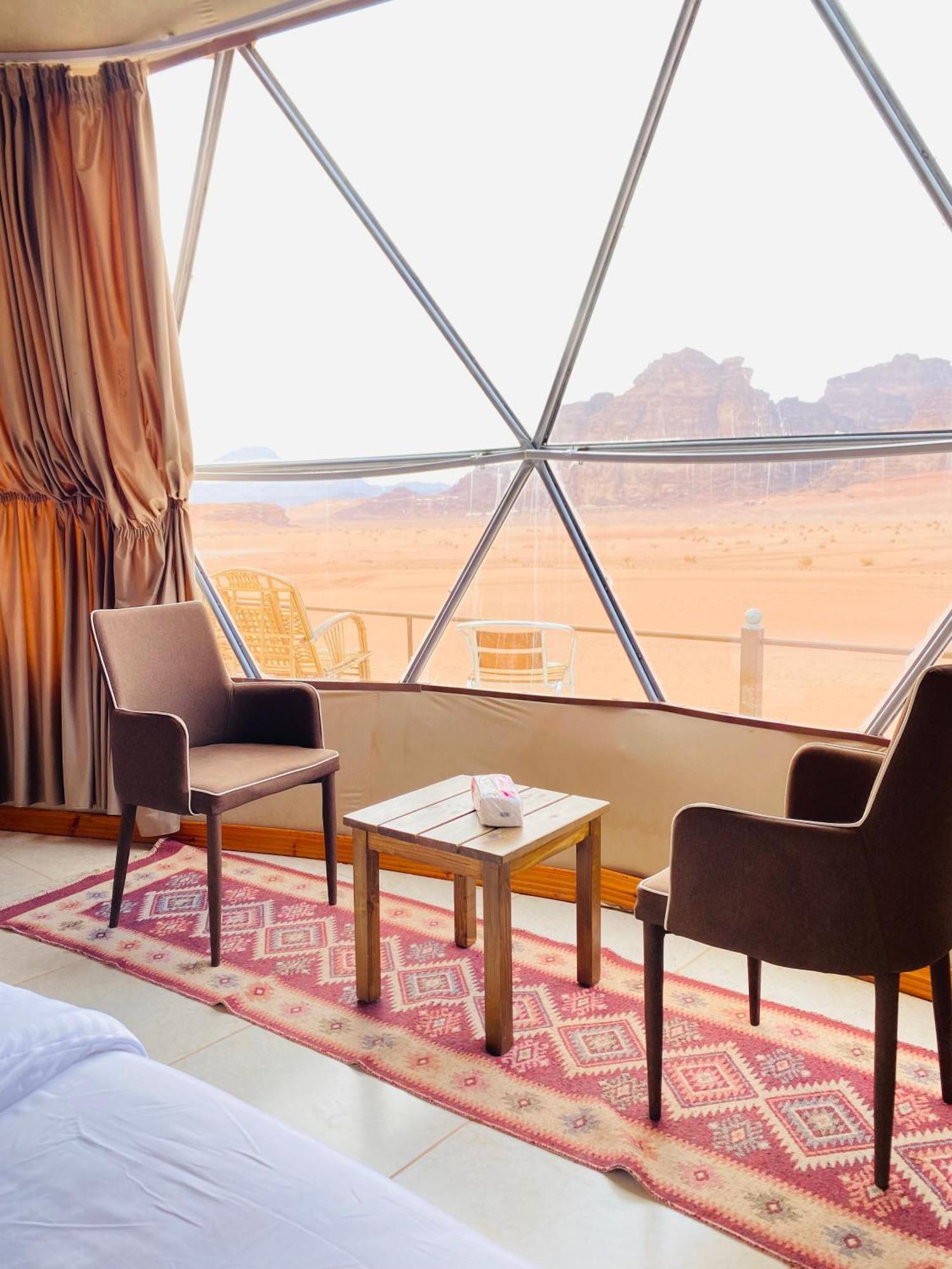 Wadi Rum Eagle Luxury Camp Exterior photo