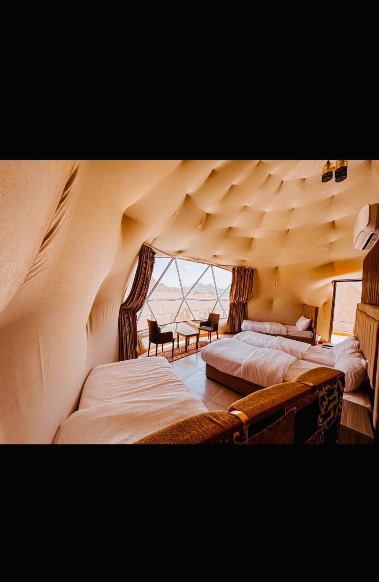 Wadi Rum Eagle Luxury Camp Exterior photo